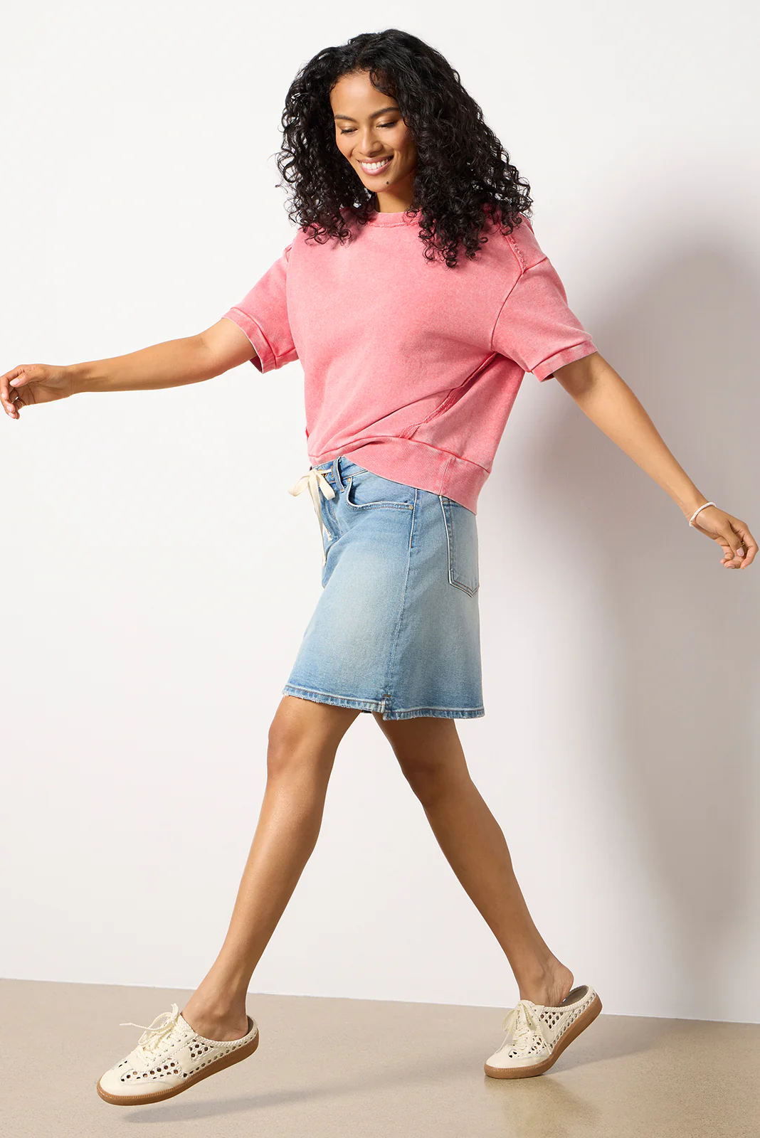 Lizzie Short Sleeve Sweatshirt - Image 5