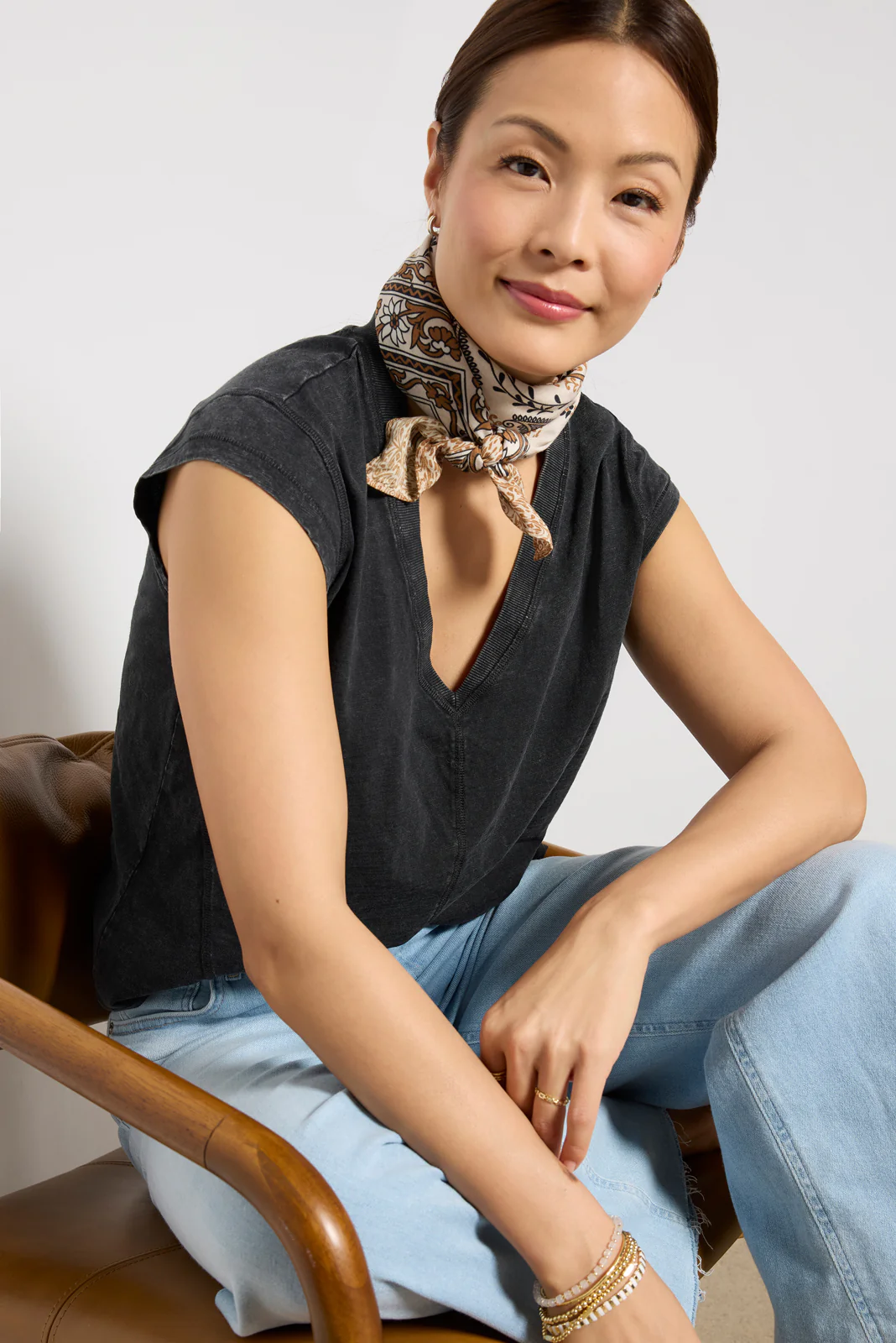 Teddy Washed V Neck Tee - Image 2