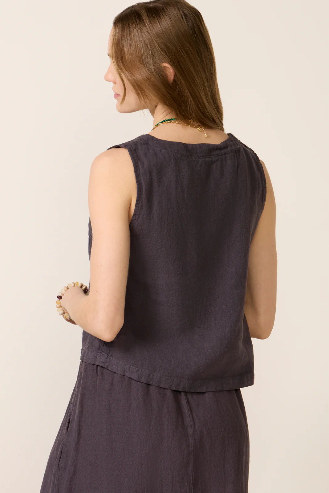 V Neck Linen Tank - Image 4