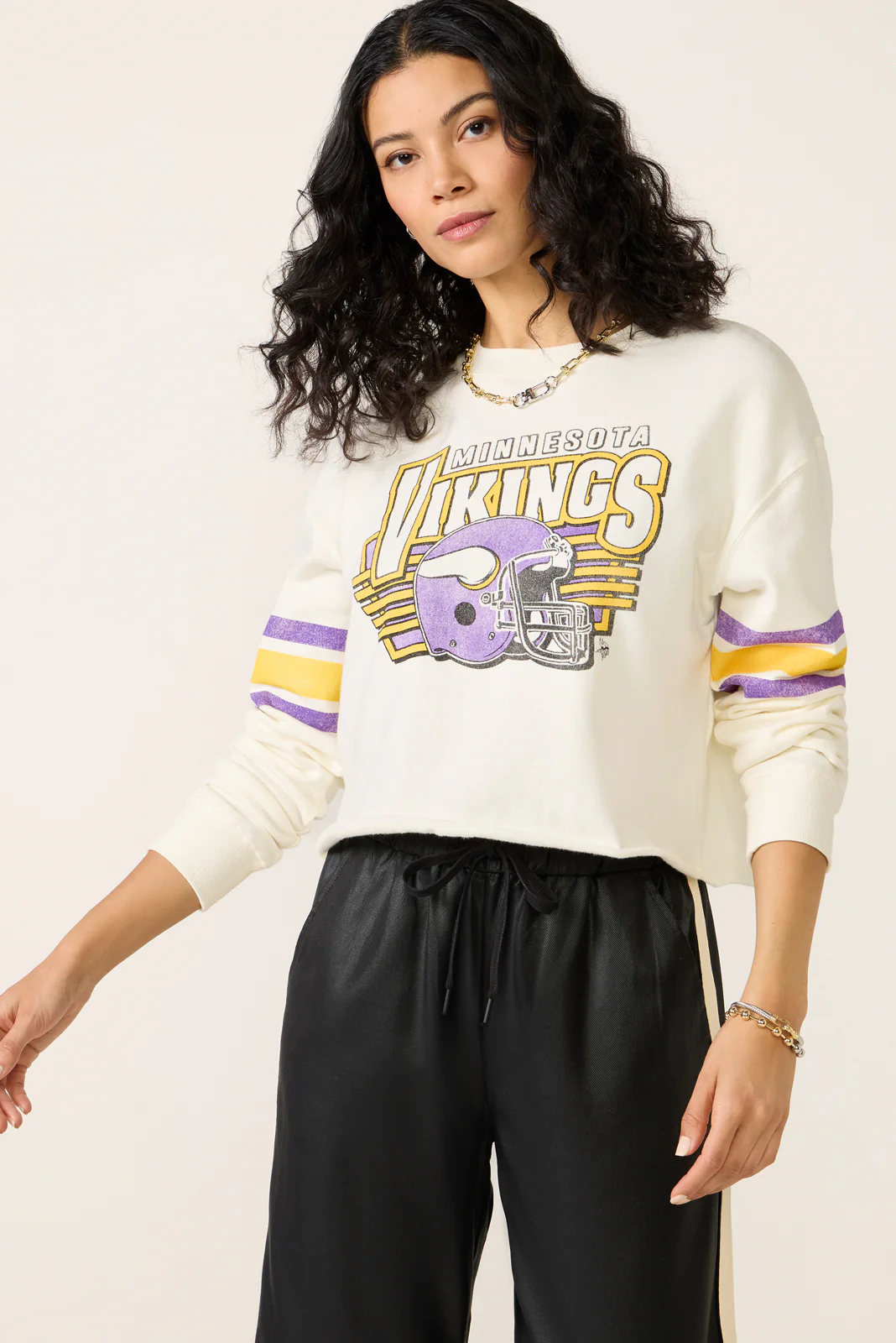 Vikings Kickoff Crop Sweatshirt - Image 2